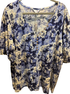 345. NWT WOMENS INTRO. 3X DETAIL TOP